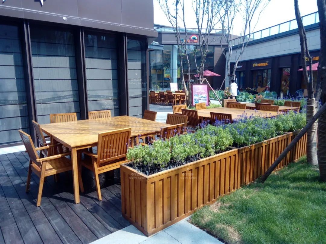 1675043671762506.jpg 花箱